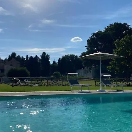 Agriturismopievesanbiagio Appartamentorambona Macerata