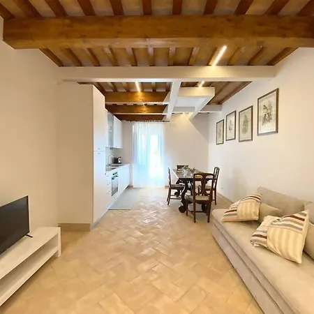 Agriturismopievesanbiagio Appartamentorambona Macerata